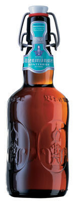 Das Bier Altenmünster Winterbier wird hier als Produktbild gezeigt.