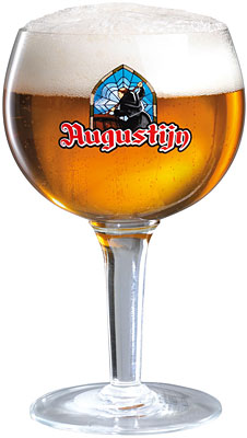 Das Bier Augustijn Blond wird hier als Produktbild gezeigt.