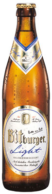 Das Bier Bitburger Light wird hier als Produktbild gezeigt.