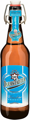 Das Bier Darmstädter Weissbier Kristall wird hier als Produktbild gezeigt.