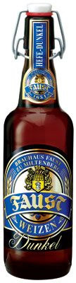 Das Bier Faust Weizen Dunkel wird hier als Produktbild gezeigt.