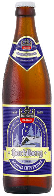 Das Bier Hacklberg Weihnachtstrunk wird hier als Produktbild gezeigt.