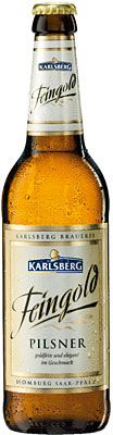 Das Bier Karlsberg Feingold Pilsner wird hier als Produktbild gezeigt.