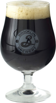 Das Bier Local 2 wird hier als Produktbild gezeigt.