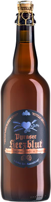 Das Bier Pyraser Herzblut Liebe im Kornfeld wird hier als Produktbild gezeigt.
