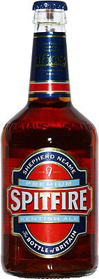 Das Bier Spitfire Premium Kentish Ale wird hier als Produktbild gezeigt.