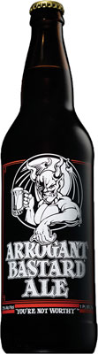 Das Bier Arrogant Bastard Ale wird hier als Produktbild gezeigt.