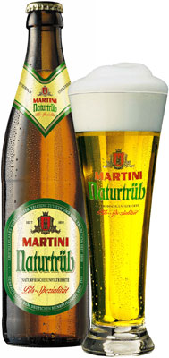 Das Bier Martini Naturtrüb wird hier als Produktbild gezeigt.